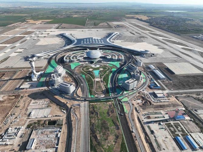 兰州中川国际机场三期扩建工程进展及智慧停车系统启用插图