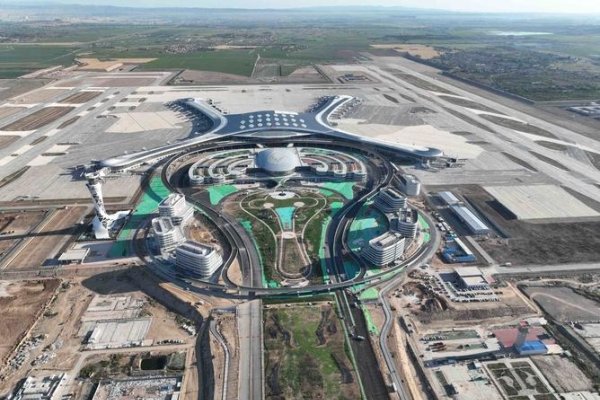 兰州中川国际机场三期扩建工程进展及智慧停车系统启用-新乐天