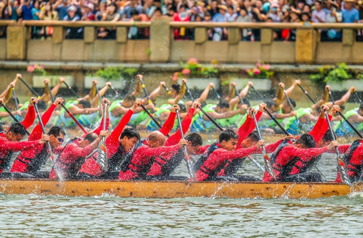 百舸竞渡打生肖龙插图