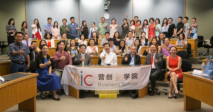 超拽女生网名，个性与力量的独特宣言插图