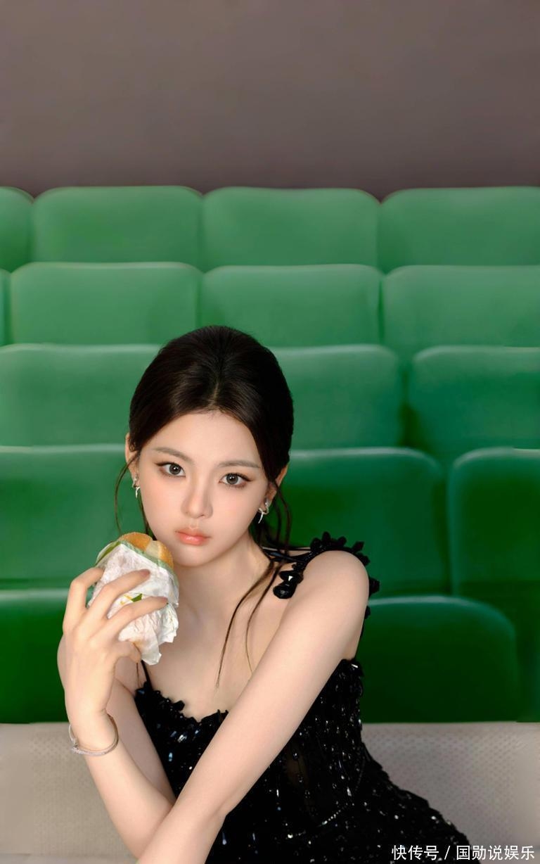 超拽网名女生，个性标签与情感密码交织的魅力密码插图