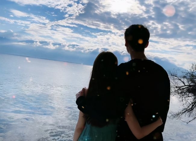 对女友的挽留，用心经营，深情守护插图