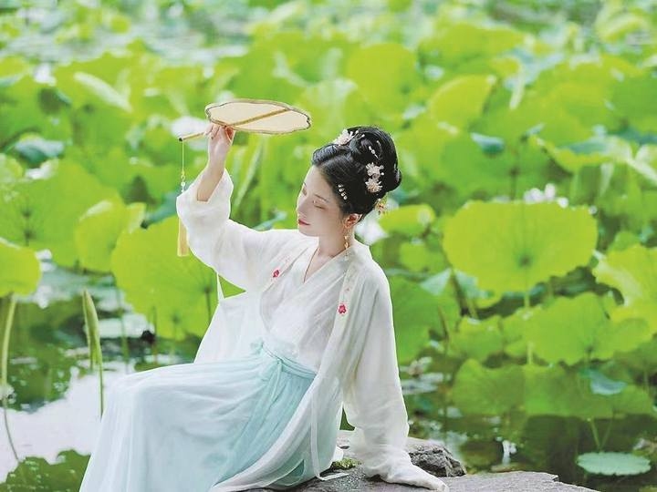 风韵，岁月沉淀的优雅与魅力插图