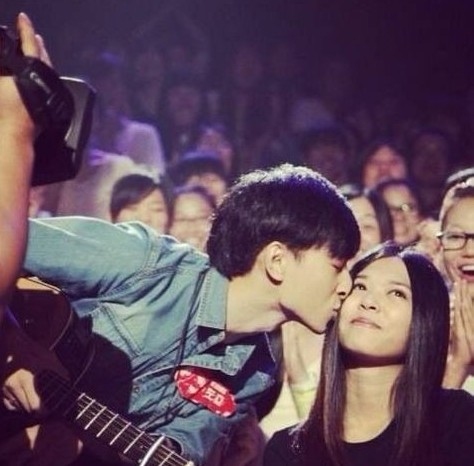 黄义达女友，暗藏的暧昧与情愫插图