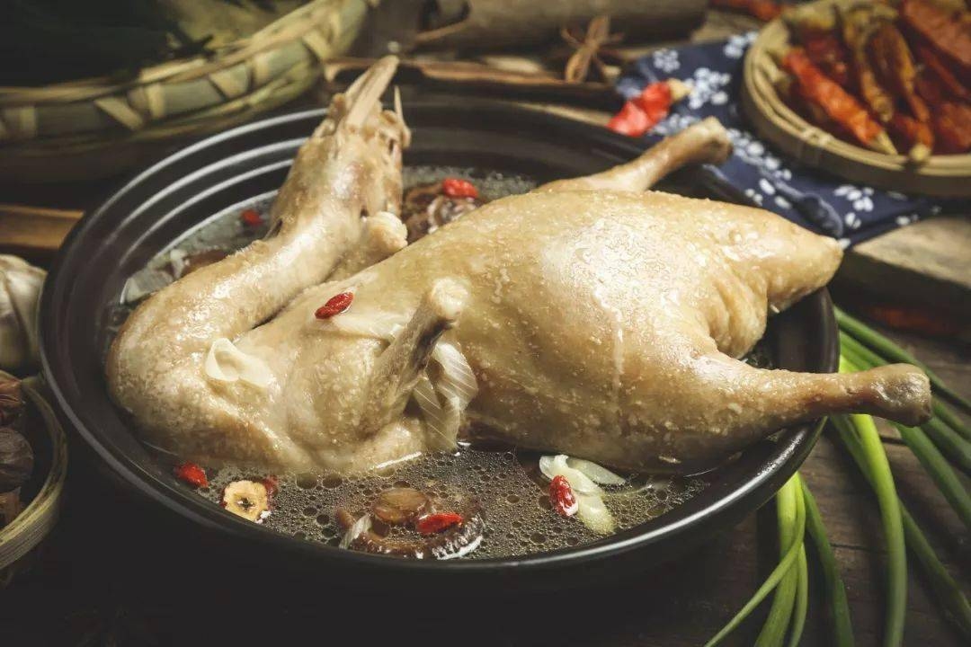 红眼鼠出油盆，揭秘吃里扒外的生肖谜底插图