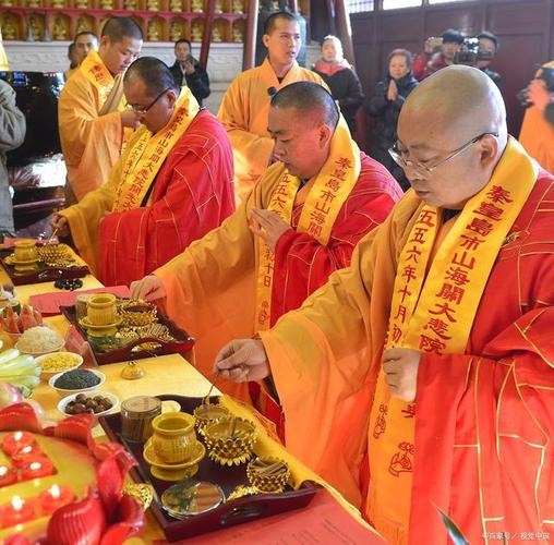 开光与过炉，定义、区别及仪式解析插图