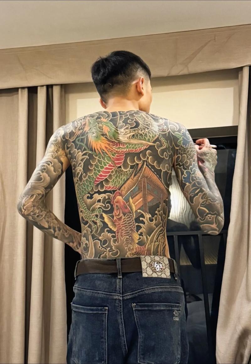 满背纹身图案大全插图