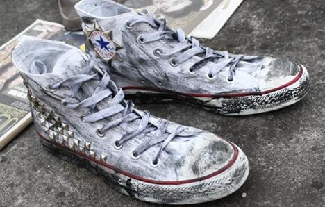 梦到鞋破，生活中的隐喻与启示插图