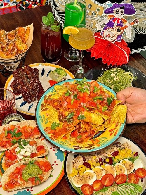 梦见吃大餐，一场关于美食与灵魂的奇妙之旅插图