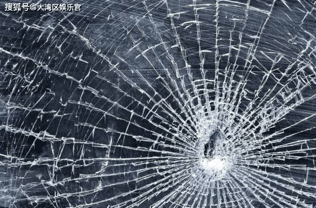 梦见死去的奶奶，破碎生命中的温暖回响插图