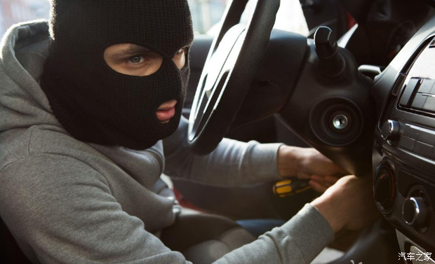 梦见汽车被偷，现实的惊悚与梦幻交织插图