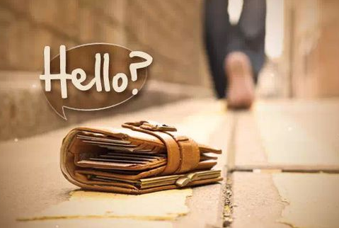 梦境中的钱包，揭示日常琐事背后的情绪密码插图