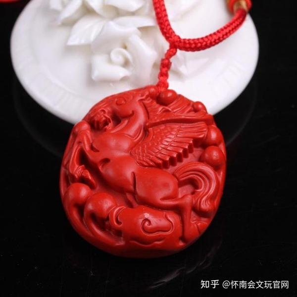 三种属相不宜佩戴朱砂首饰插图