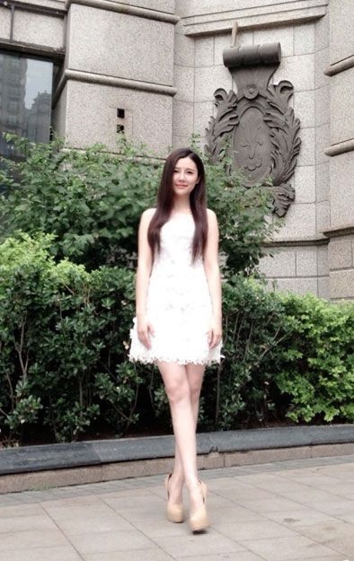 韩国女主播下载，流量密码与情感密钥交织的娱乐生态插图