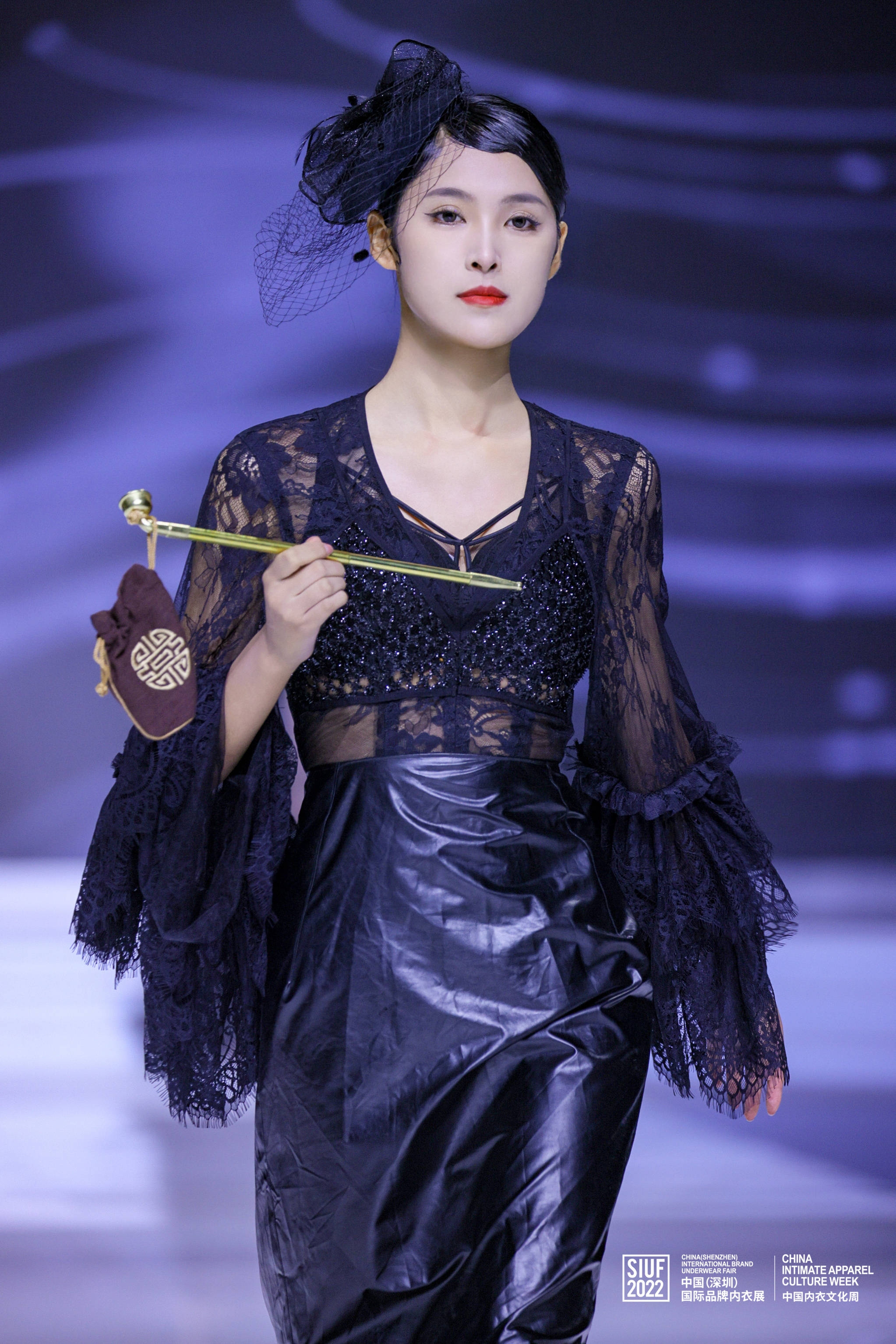 魅力四射，为性感女人量身定制的网名精选插图