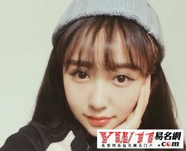 霸气游戏名精选，冷酷、个性与独特的女性名字插图