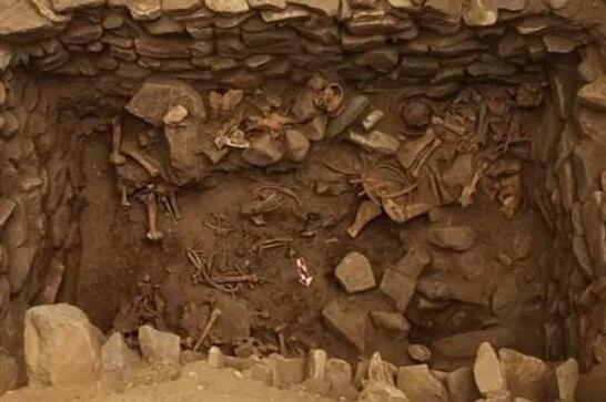 探秘古墓，解读看坟地五口诀的奥秘插图