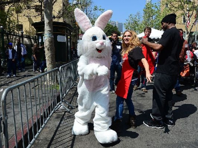 2017年的复活节，希望与重生的庆典插图