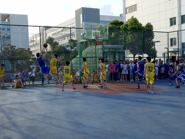 揭秘啦啦的多元含义,从网络用语到体育精神的象征插图 揭秘啦啦的多元含义,从网络用语到体育精神的象征插图