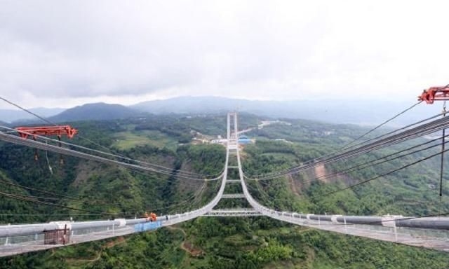 探索亚洲交友网站，连接心与心的桥梁插图