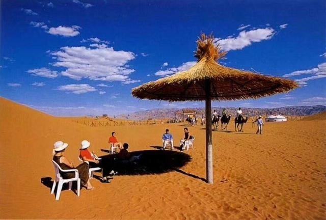 5月19日，爱意与旅游的双重纪念插图