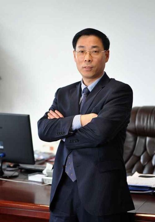 德众金融许圣明，引领金融创新的行业先锋插图