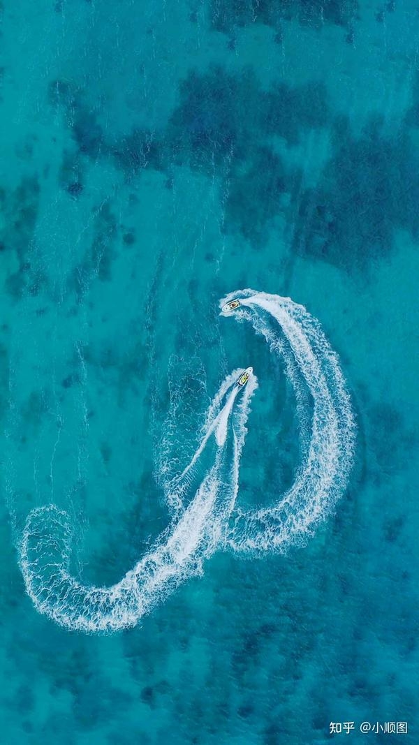 在梦中惊现车辆碰撞,或许暗示着生命的脆弱与无常插图 在梦中惊现车辆碰撞,或许暗示着生命的脆弱与无常插图