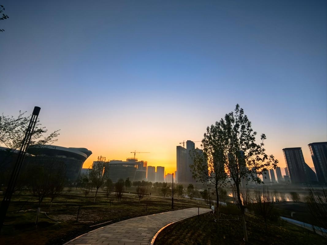 早上七点的时辰之美插图