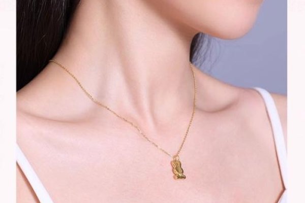 本命年兔女生佩戴什么好—时尚与吉祥的双重守护-新乐天