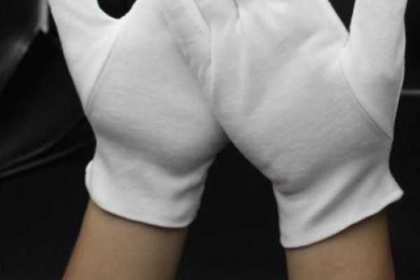 白手套的象征意义-新乐天