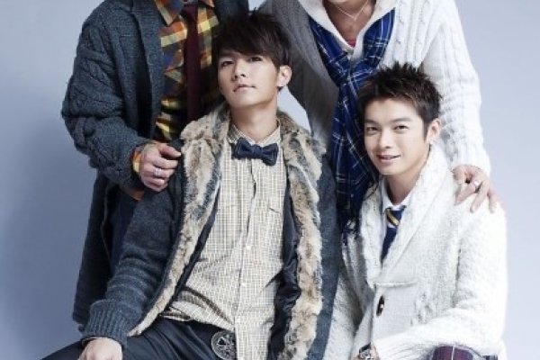 飞轮海成员的璀璨之旅-新乐天