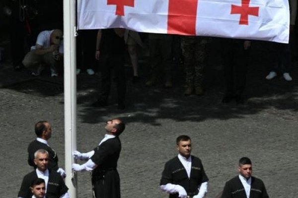 佛诞日、全国铁路爱路护路日、格鲁吉亚独立日-新乐天