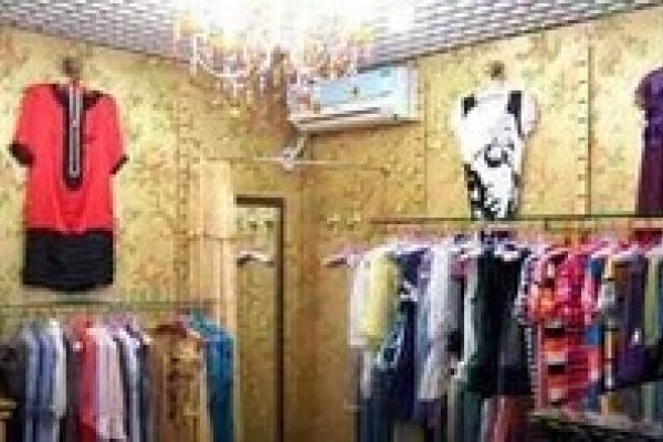 服装店取名建议，雅韵风华、锦绣泓澜，（强调诗意气质，谐音金水提升财运）-新乐天