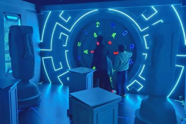 高密聊天室，探索数字时代的私密交流空间-新乐天