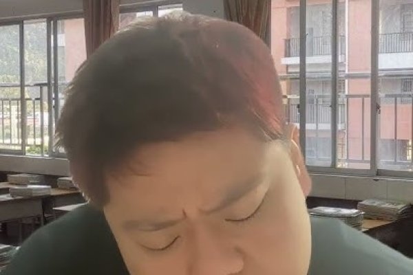 搞笑英文名解析，大肥、傻泥等英文名字自带幽默感，还有趣谐音名如Shermin。可爱俏皮女性推荐；寓意的独特寓意也让人眼前一亮 。-新乐天