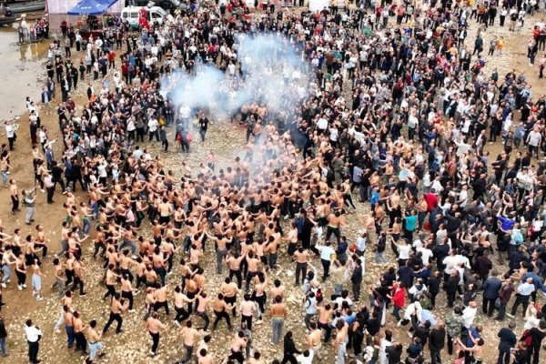 花炮节—哪个民族的独特庆典？-新乐天