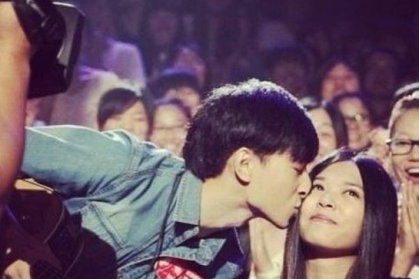 黄义达女友，暗藏的暧昧与情愫-新乐天