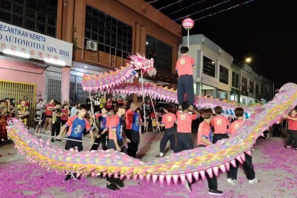 金马玉堂与生肖龙共舞-新乐天