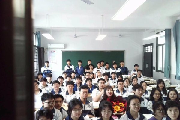 冷水江一中，青春启航，未来可期-新乐天