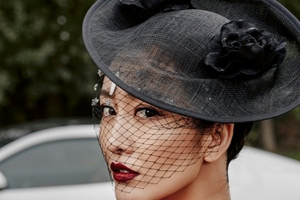 冷艳女王，高雅微信名精选-新乐天