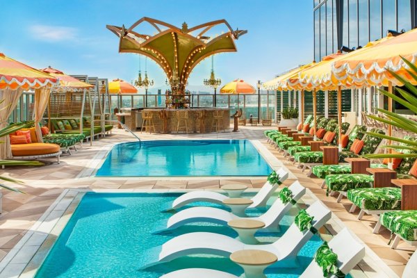 美国人完整版在线观看，探索现代美国文化的窗口-新乐天