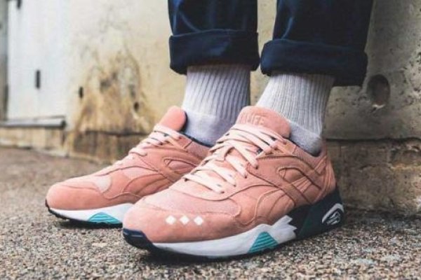 梦见别人给我买鞋，深意与启示-新乐天