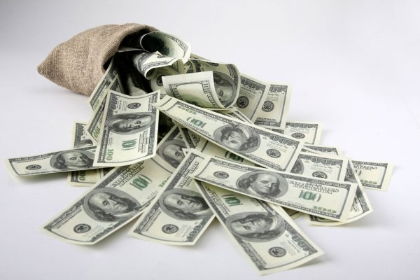 梦见捡钱，解析梦境中的财富与意义-新乐天