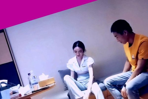美女主播聊天室,连接你我,共享欢乐-新乐天