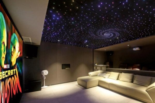 四房播播影院，打造家庭娱乐新风尚-新乐天