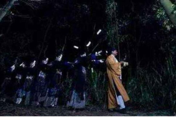 揭秘十二星座离奇事件，星座背后的神秘面纱-新乐天