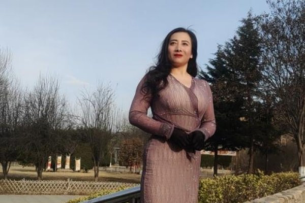 陇县征婚网大婶，顿顿有肉吃满足生活，爱家庭责任担当-新乐天