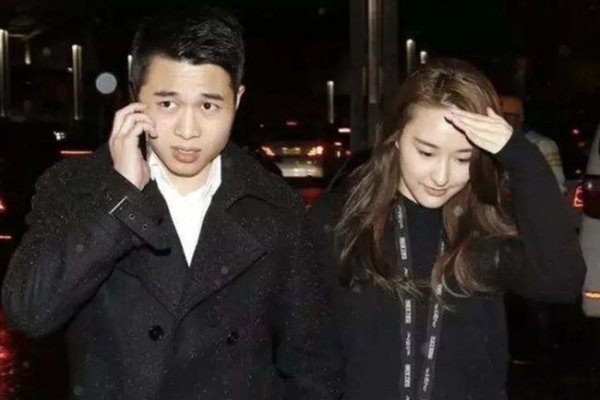 揭秘赌王名字的正确读音，何鸿燊的燊字如何读？-新乐天