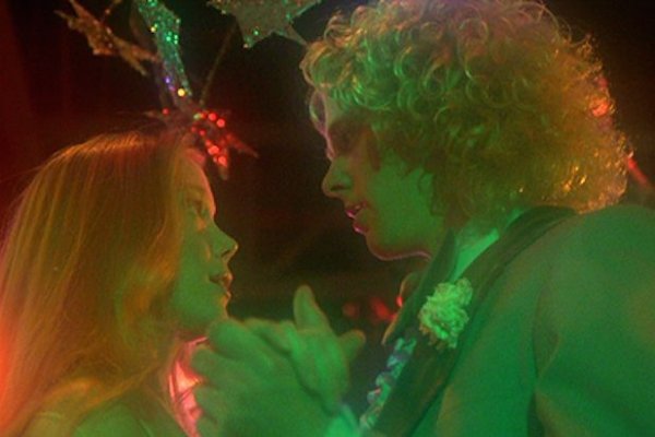 Carrie，从舞台到银幕的璀璨之旅-新乐天