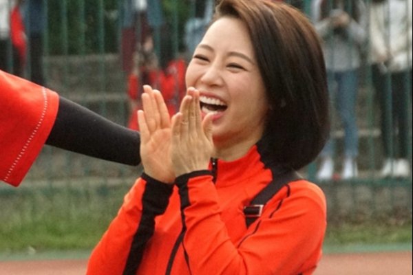 潘晓婷男友刘奕鸣，低调单身状态-新乐天